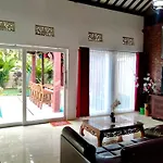 Mangir Homestay